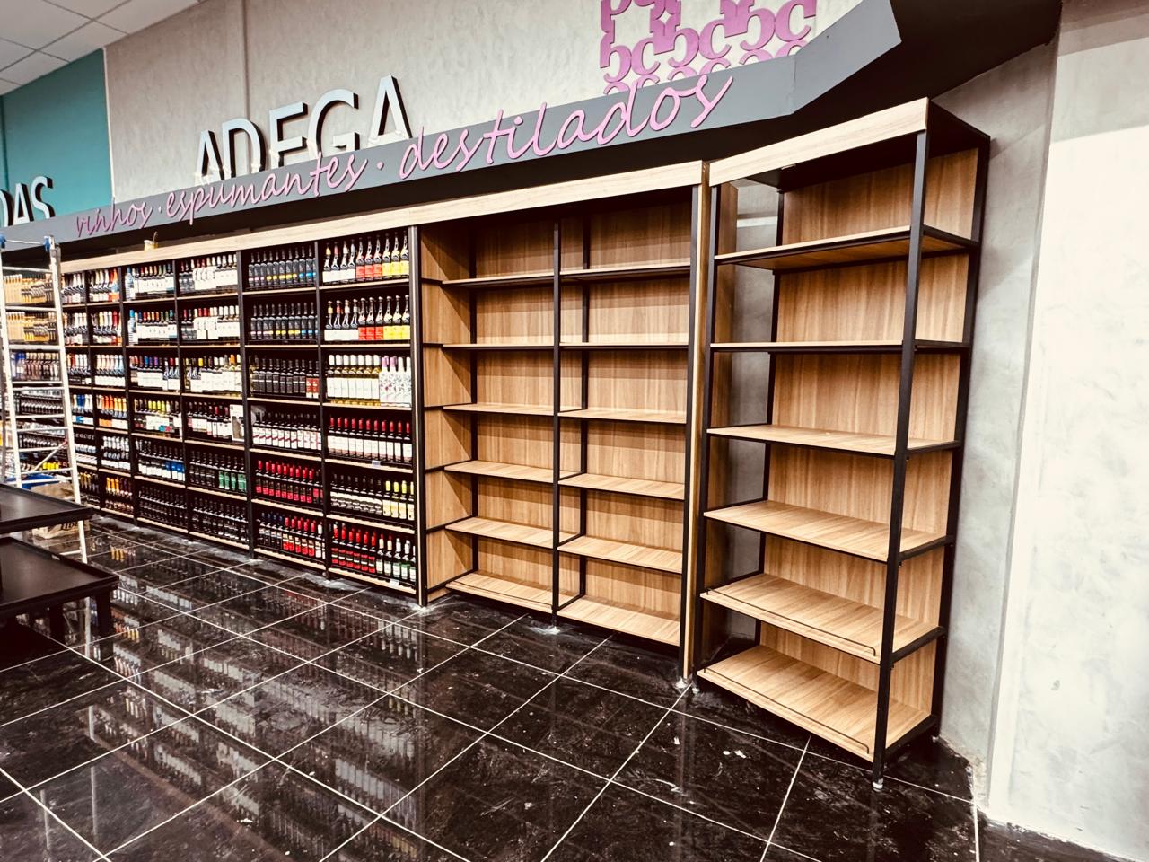 Supermercados e Adegas